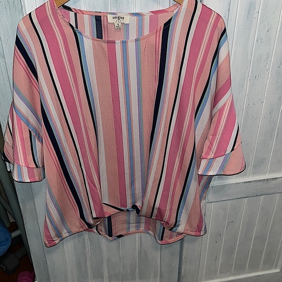 Umgee Striped Bell sleeve Top Size Small - Picture 3 of 7